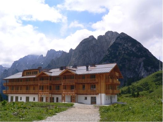 log home hotel restaurant and spa